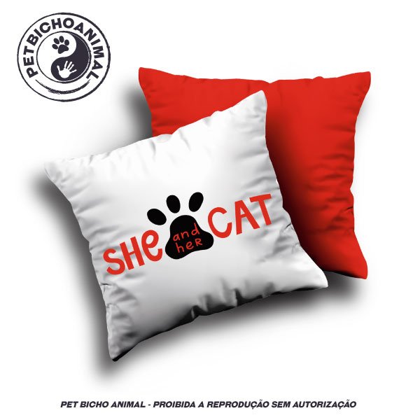 Almofada Ela e seu Gato 1 Almofada Ela e seu Gato 2